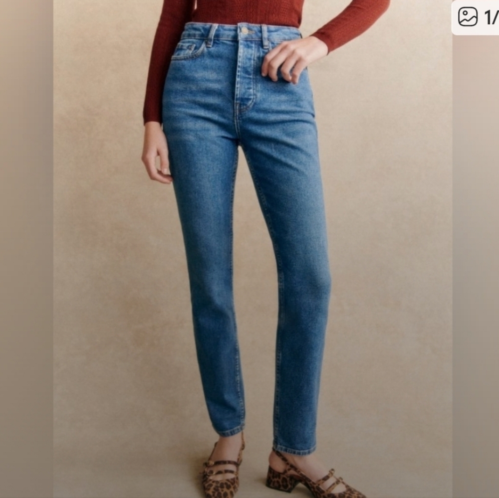 Sézane High Rise Straight Leg Jeans Blue Parisian Chic Denim Classic Fit